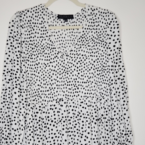 Eloquii Polka Dot Ruffle Hem Dress Size 14 Smocked Bodice Flowy V-Neck Feminine - Picture 5 of 15